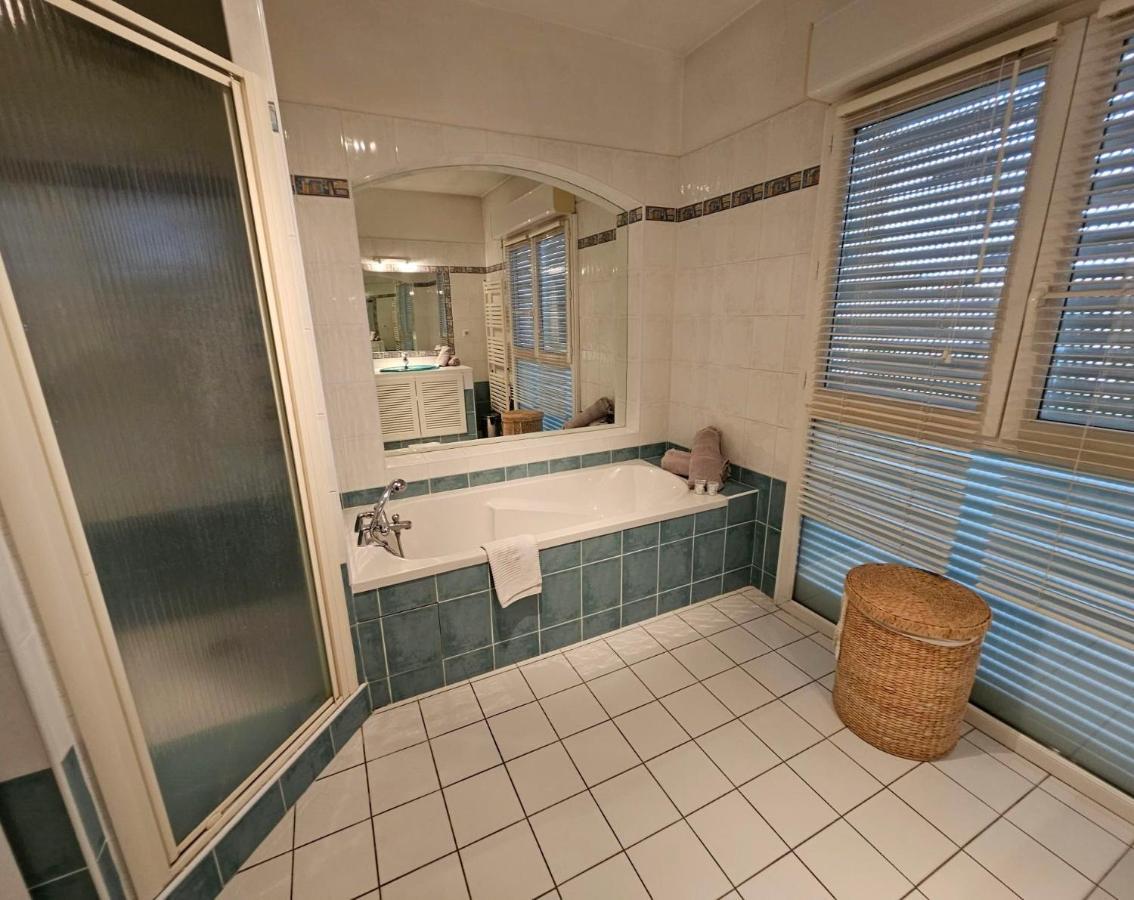 Villa Mars Yourhosthelper Ναρμπόν Εξωτερικό φωτογραφία